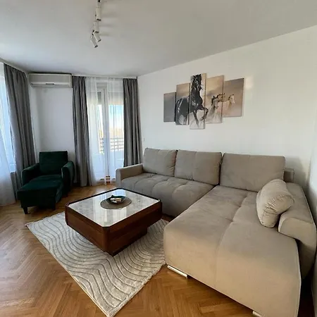 Ferienwohnung Arena Mila Belgrad Exterior foto